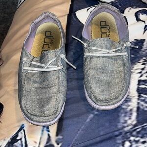 Girls silver and purple hey dude size 1Y